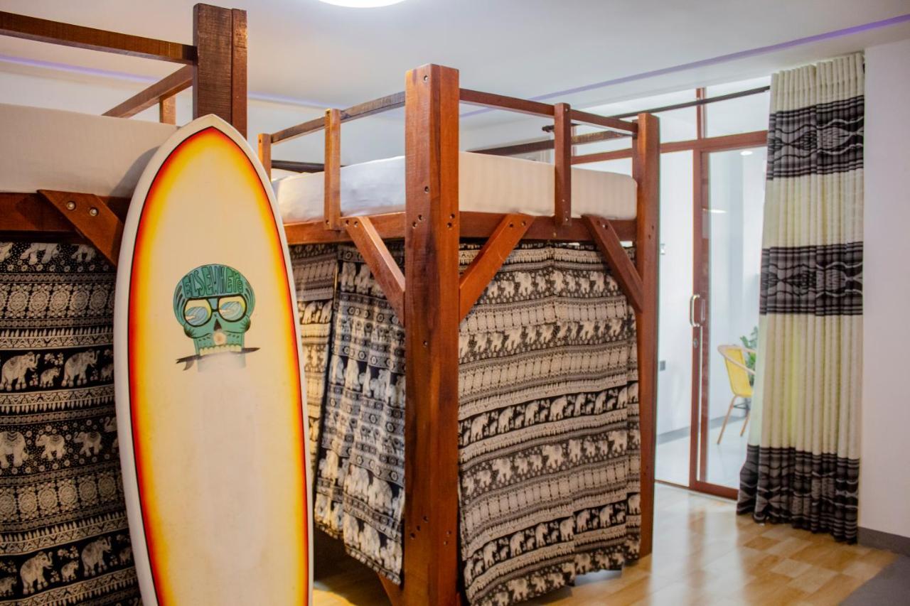 Surf & Party Weligama Hostel Luaran gambar