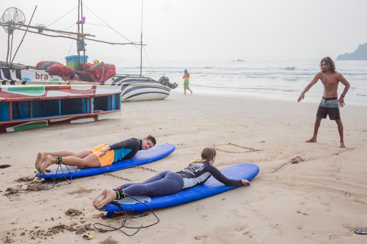 Surf & Party Weligama Hostel Luaran gambar