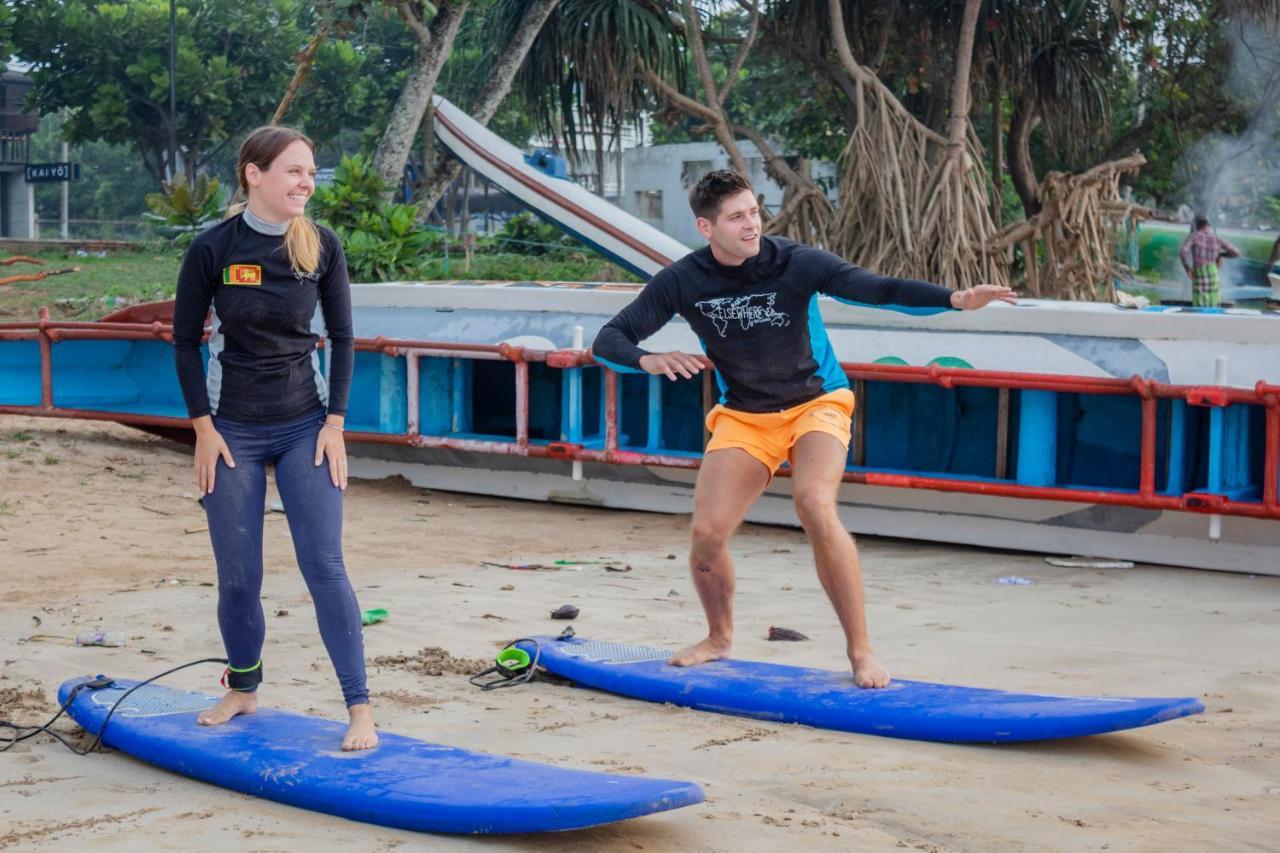 Surf & Party Weligama Hostel Luaran gambar
