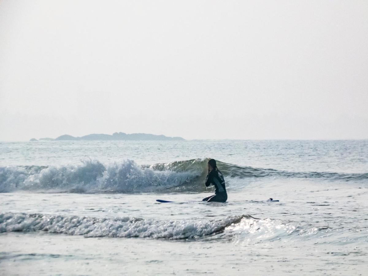 Surf & Party Weligama Hostel Luaran gambar