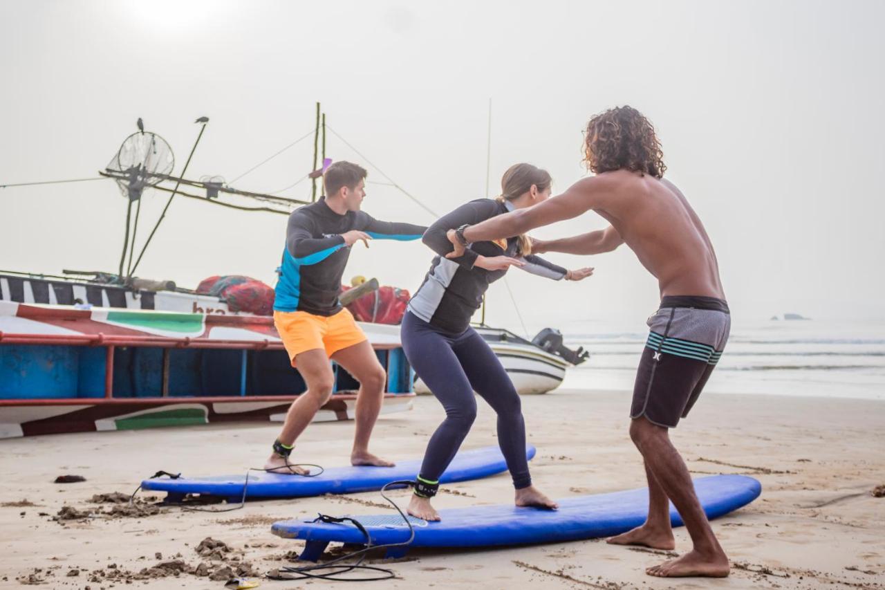 Surf & Party Weligama Hostel Luaran gambar